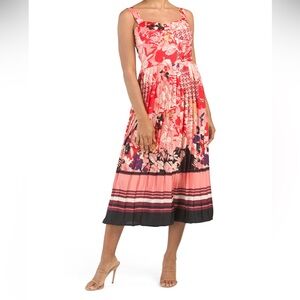 NWT Dalia McPhee Floral Printed Pleated Midi Dress Size Medium